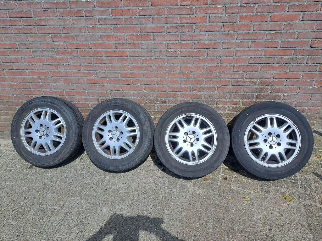 Mercedes Vito Banden met velg, Auto-onderdelen, Banden en Velgen, Ophalen, 16 inch, Band(en), Zomerbanden