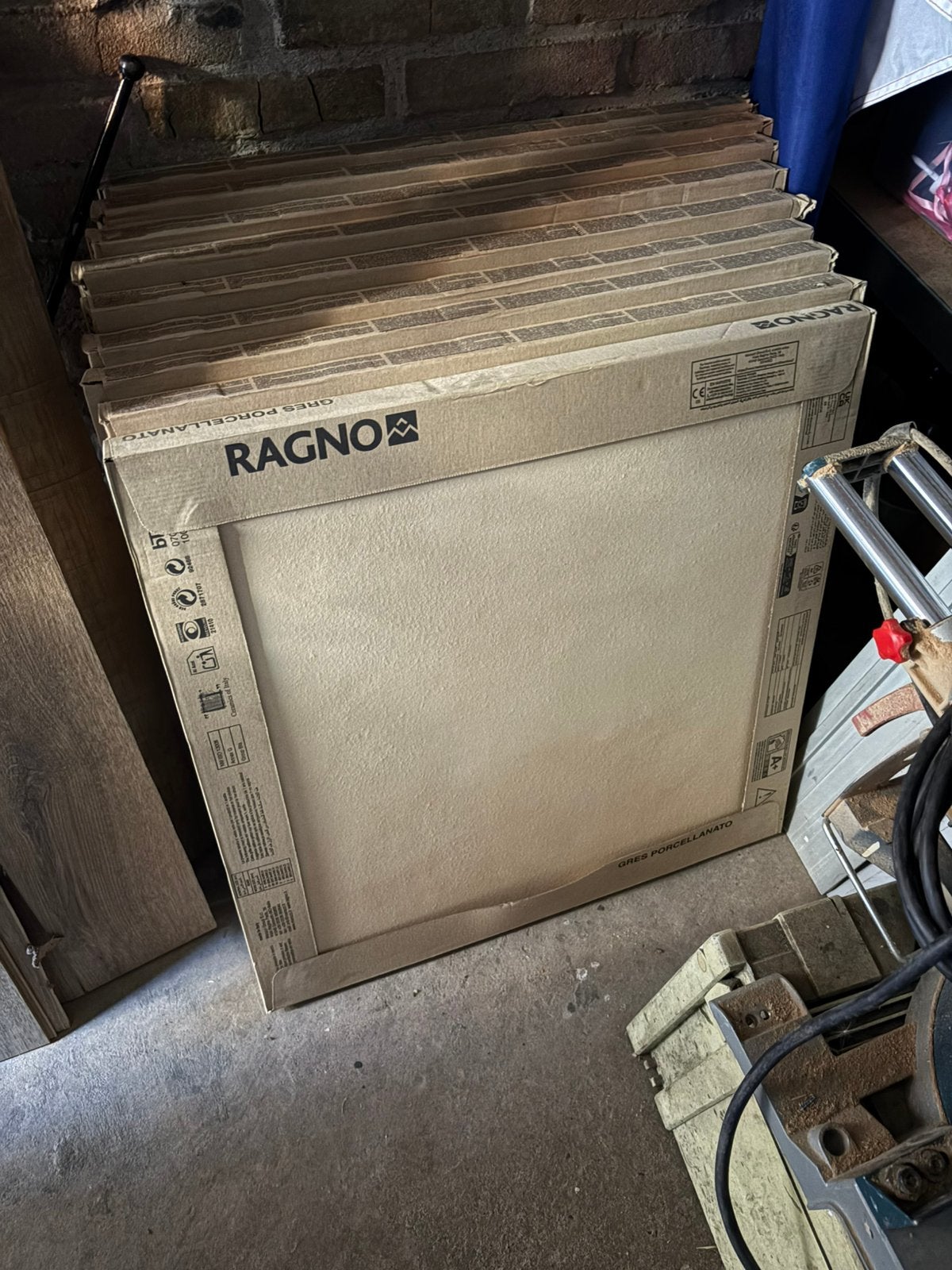 60 x 60 beige Ragno tegels 9 pakken 3 stuks per doos, Ophalen, Nieuw, Vrijstaande haard, Overige soorten