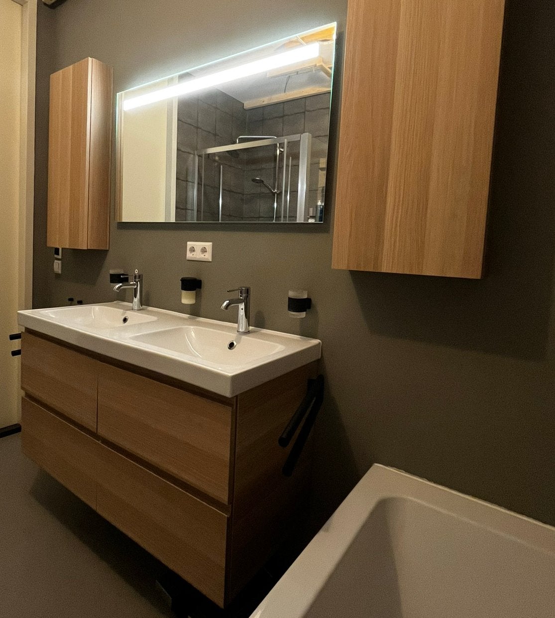 Ikea Godmorgon dubbele wastafel incl.Grohe kranen en spiegel, Ophalen, Gebruikt, 100 tot 150 cm, Minder dan 100 cm