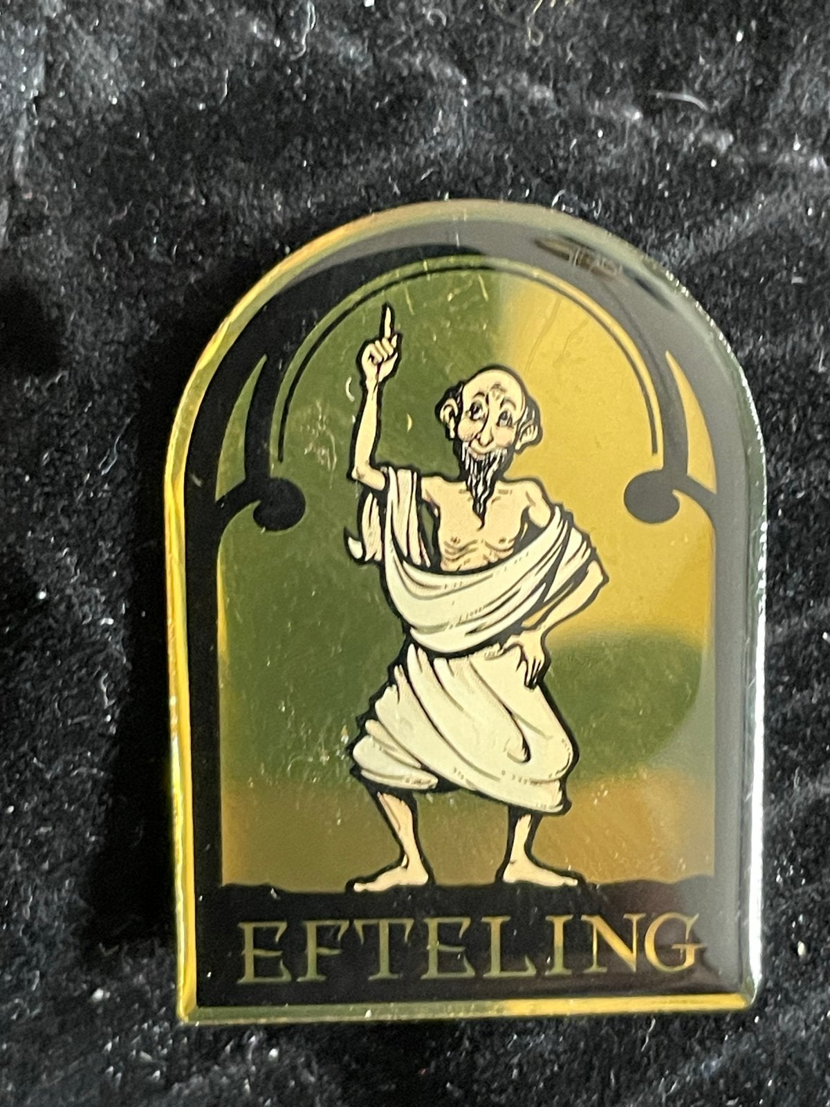 Efteling pin Smidje - Sprookjesbos, Verzamelen, Efteling, Ophalen of Verzenden, Zo goed als nieuw, Button of Speldje