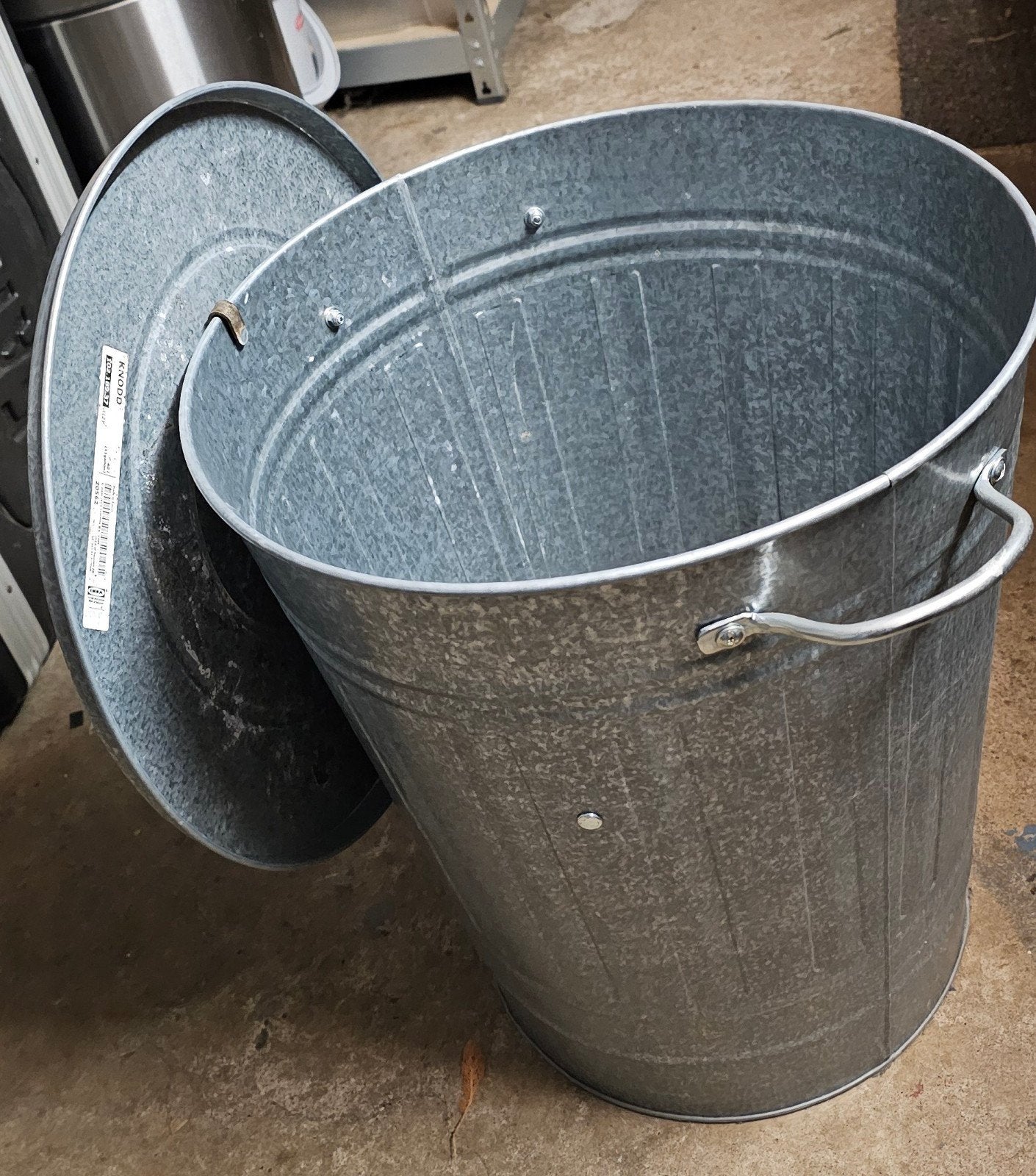 IKEA KNODD Afvalemmer/Prullenbak 40L - Gegalvaniseerd, 40 liter of meer, Ophalen, Gebruikt, Metaal