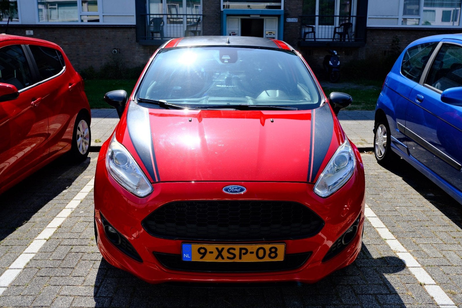 Ford Fiësta 1.0 Red edition 125PK 3D 2014 LEES TEKST, Voorwielaandrijving, 125 pk, 40 €/maand, 23 km/l