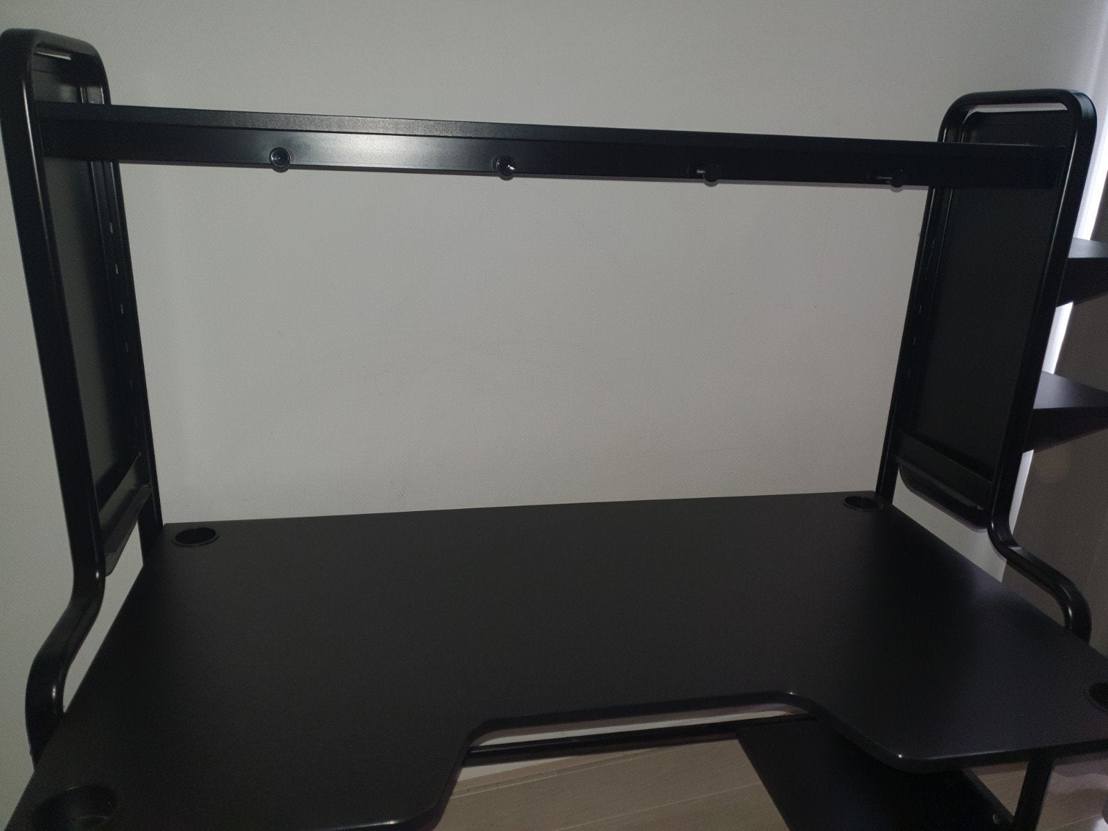 game bureau  buro Fedde Ikea, Ophalen, Gebruikt