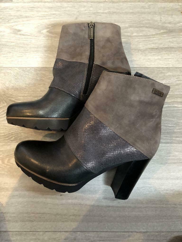 Nieuwe enkel laarsjes van Roberto D’angelo. Maat 39., Overige kleuren, Verzenden, Nieuw, Lage of Enkellaarzen