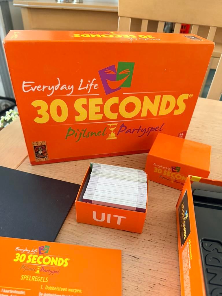 30 seconds everyday life zgan, Hobby en Vrije tijd, Gezelschapsspellen | Bordspellen, Ophalen of Verzenden, Zo goed als nieuw