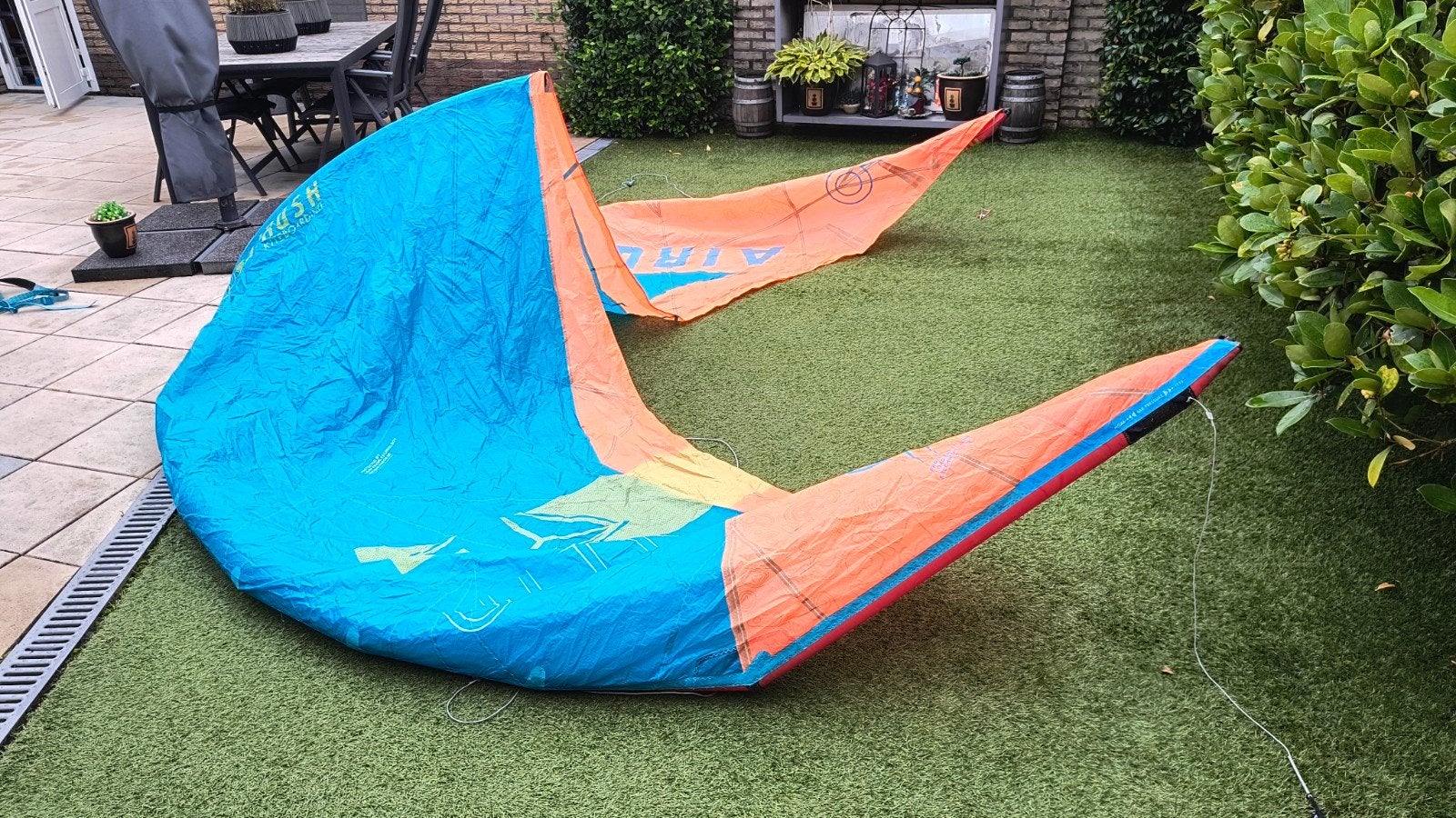 te koop airush ultra v2 9 m in prima staat, Geen board, Ophalen of Verzenden, Gebruikt, 9 m²