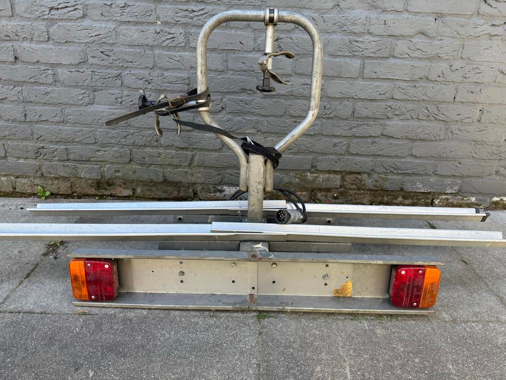 Stevige trekhaakdrager voor 2 fietsen, Ophalen, 2 fietsen, Gebruikt, Trekhaakdrager