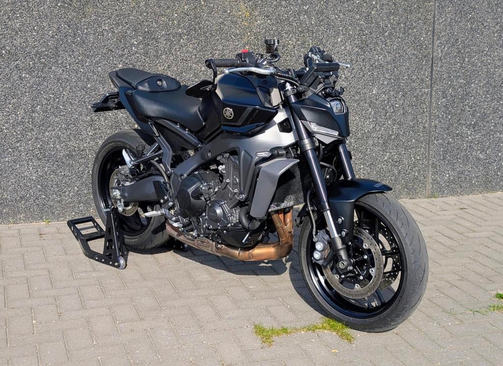 MT-09 2025 BLACK EDITION – FULL POWER BEEST – A2, Motoren, Motoren | Yamaha, Occasion, 890 cc, Traction Control, Bedrijf