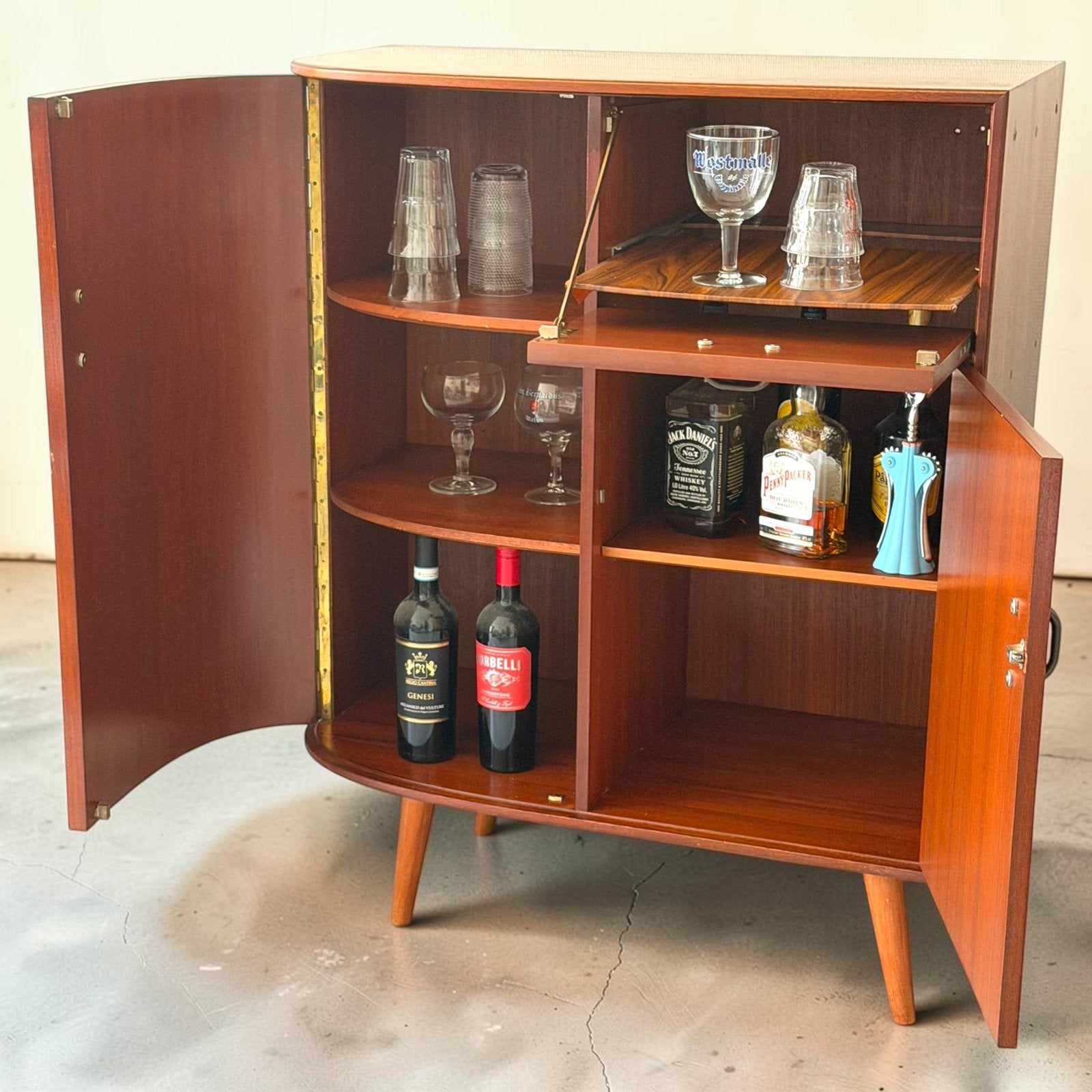 Vintage Formule wandkast | barkast | LP kast | mid century, Huis en Inrichting, Kasten | Dressoirs, Ophalen, Met deur(en), Teakhout