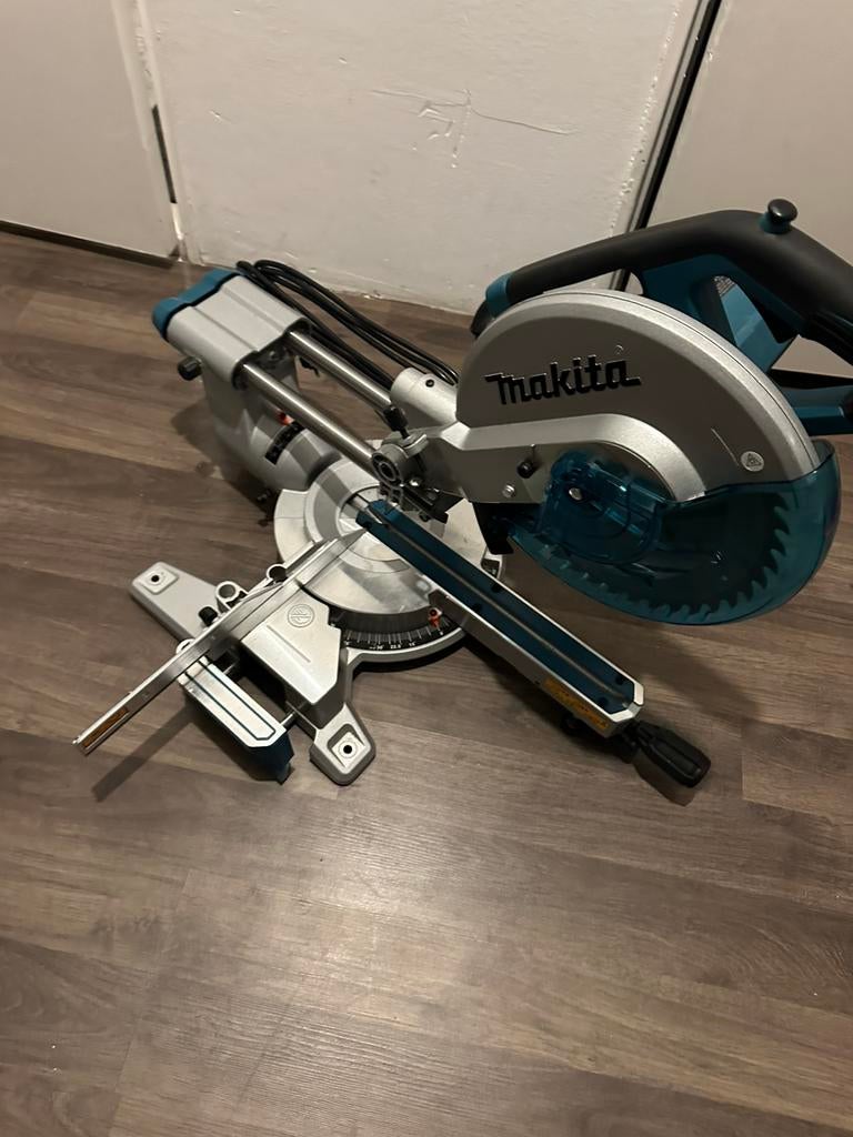 makita ls1110f afkortzaag, Ophalen, 70 mm of meer, Makita, Makita