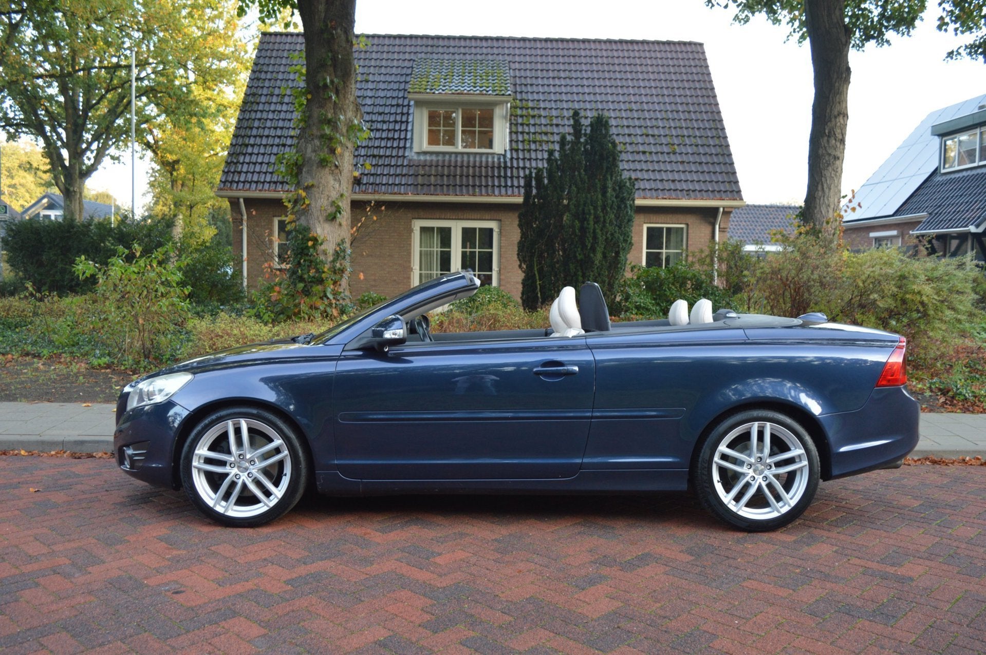 Volvo C70 Convertible 2.5 T5 Tourer ORG NL/NAP/voll onderhou, C70, Gebruikt, Beige, Cabriolet