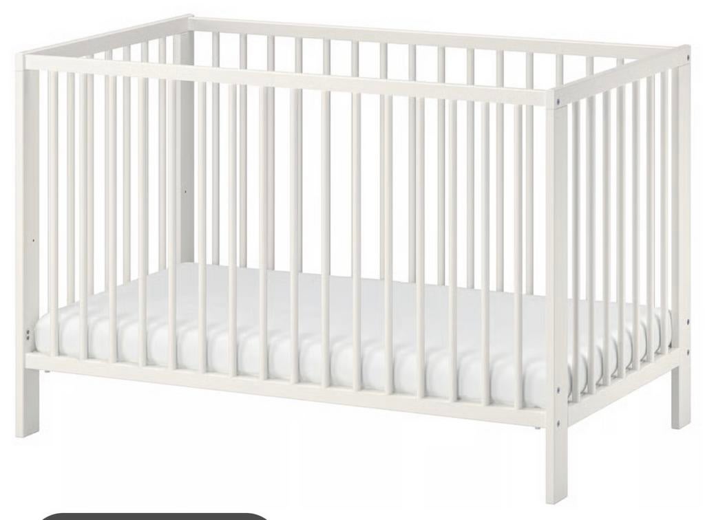 GULLIVER Babybedje, wit, Ophalen, Gebruikt, Ledikant