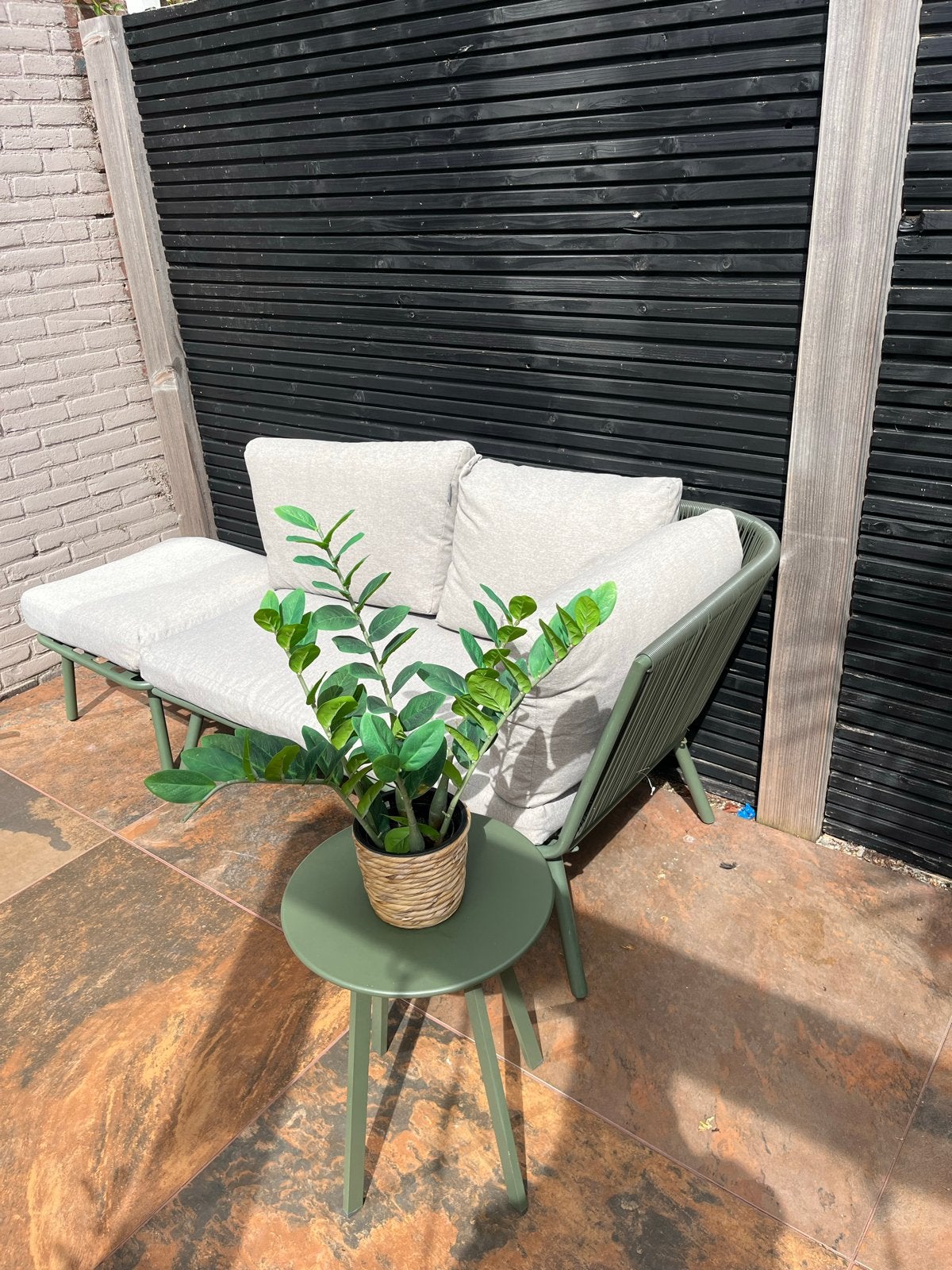 Loungeset Intertuin met bijzettafel en hocker, Ophalen, 3 zitplaatsen, Aluminium, Zo goed als nieuw