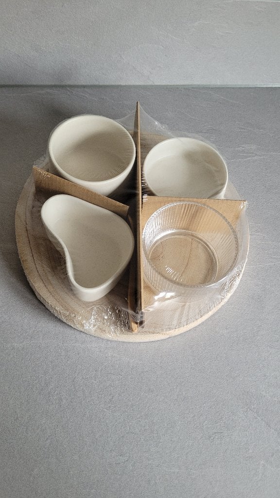 Houten serveerschaal Gusta met bakjes, Overige materialen, Overige typen, Nieuw, Ophalen of Verzenden