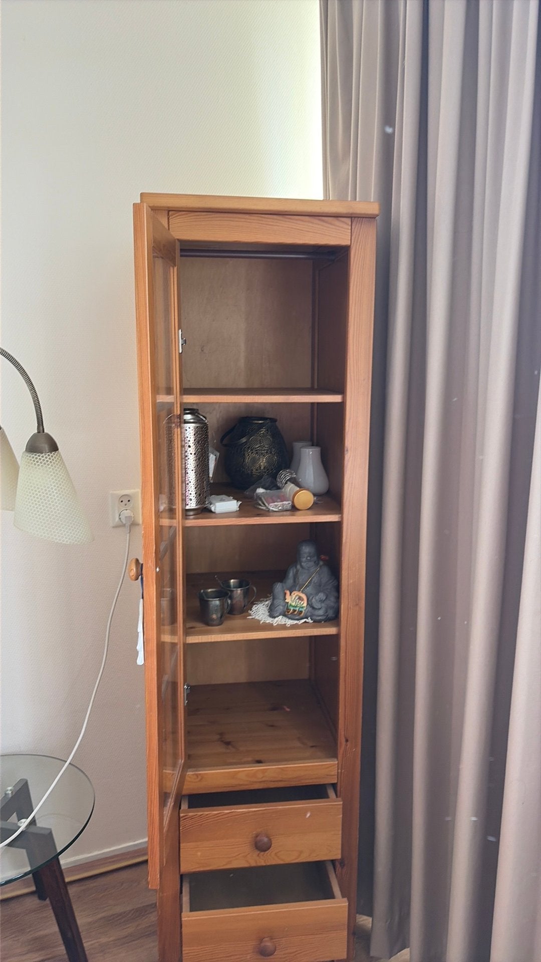 Kast, Ophalen