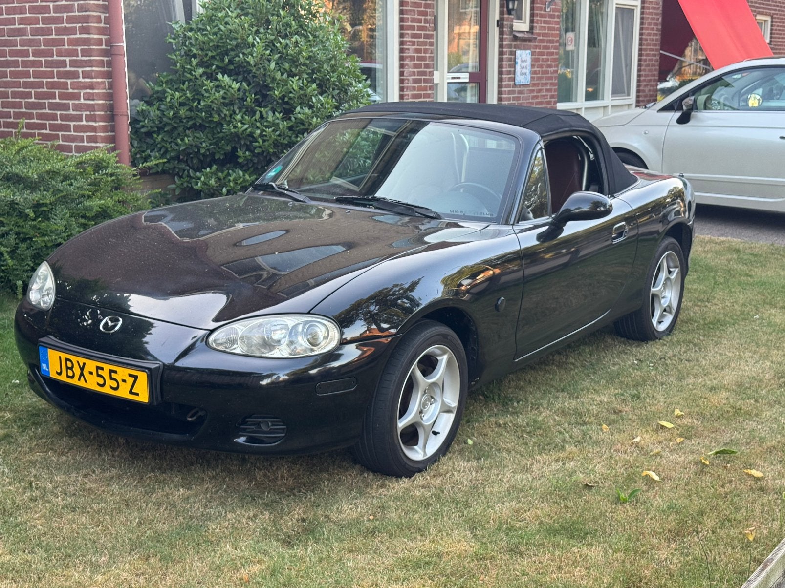 Mazda 2002 Zwart, Cabriolet, Zwart, Bedrijf, 2 stoelen
