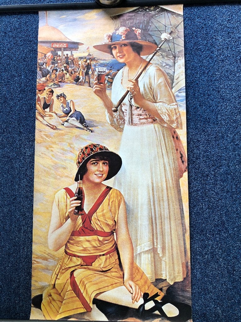 Vintage Coca-Cola Reclame Poster Strand Scène, Ophalen of Verzenden, Zo goed als nieuw, Overige typen