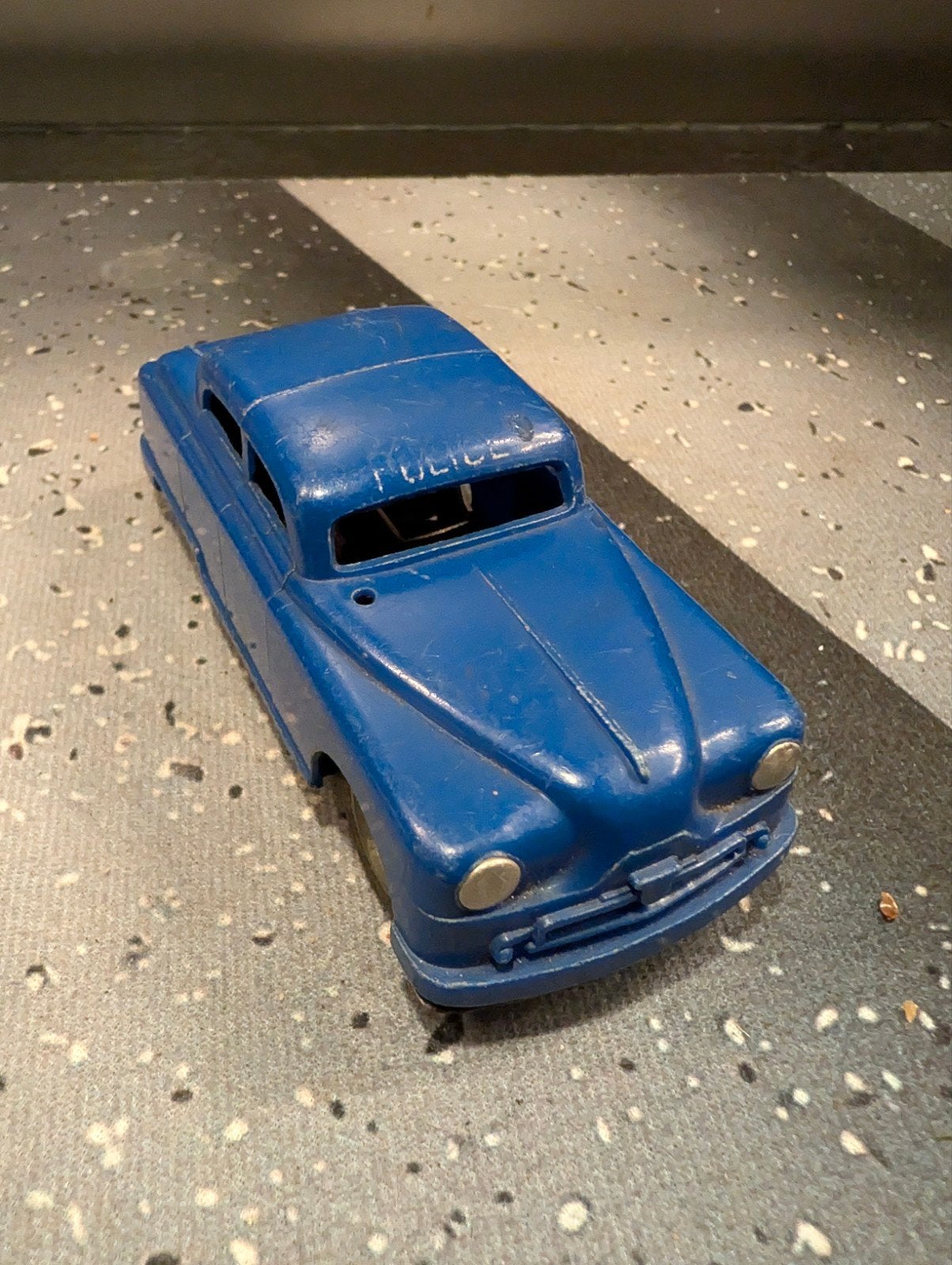 Vintage blauwe speelgoed politieauto, metaal plastic, Antiek en Kunst, Ophalen of Verzenden