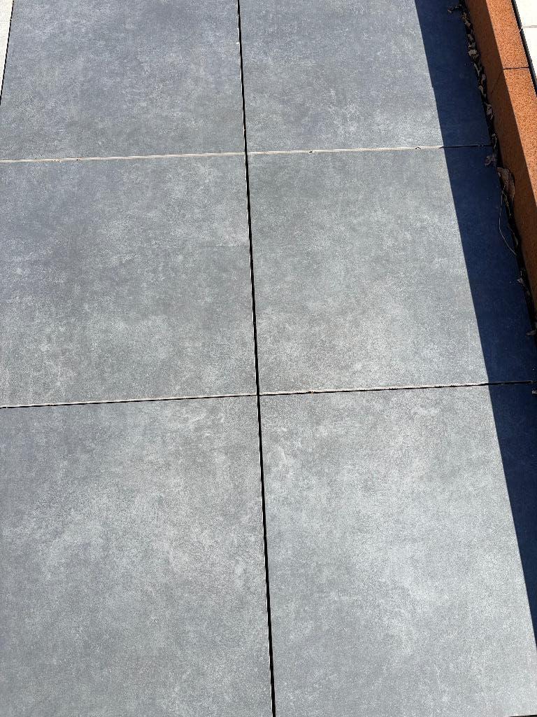 Cerasun Pisa Antraciet 60x60x4 €44,95 P/m2 OP=OP !!, Keramiek, Nieuw, Ophalen of Verzenden, 10 m² of meer