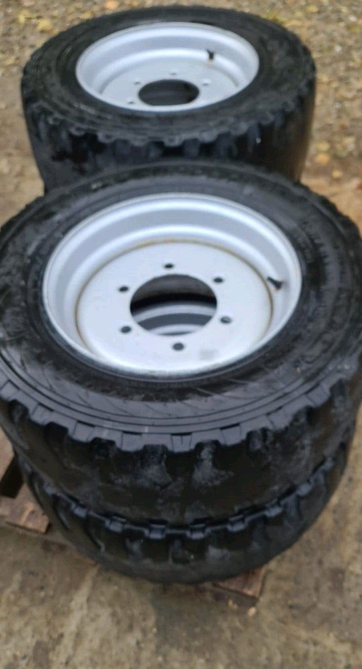 Mini Shovel banden op velg Michelin, Ophalen of Verzenden