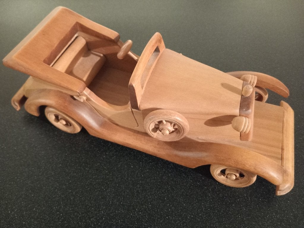 houten miniatuur auto voor een verzamelaar houten auto's, Ophalen, Zo goed als nieuw, Auto