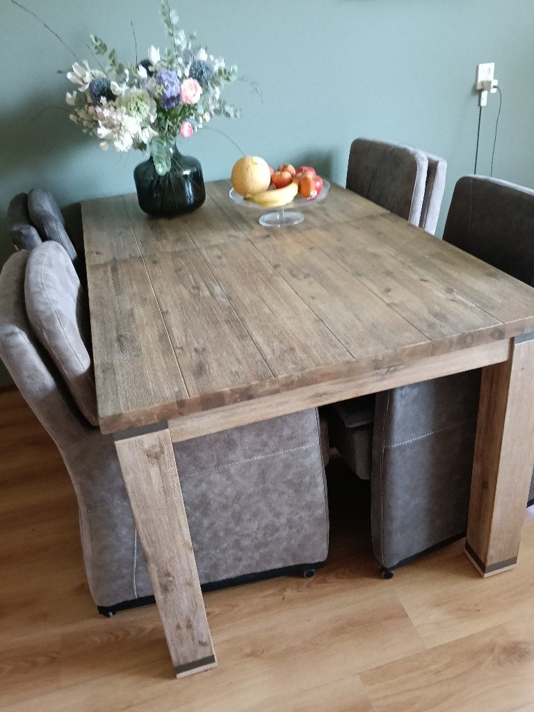 Uitschuifbare eettafel met 6 stoelen, Huis en Inrichting, Tafels | Eettafels, Ophalen, Overige materialen, Gebruikt, Rustiek modern