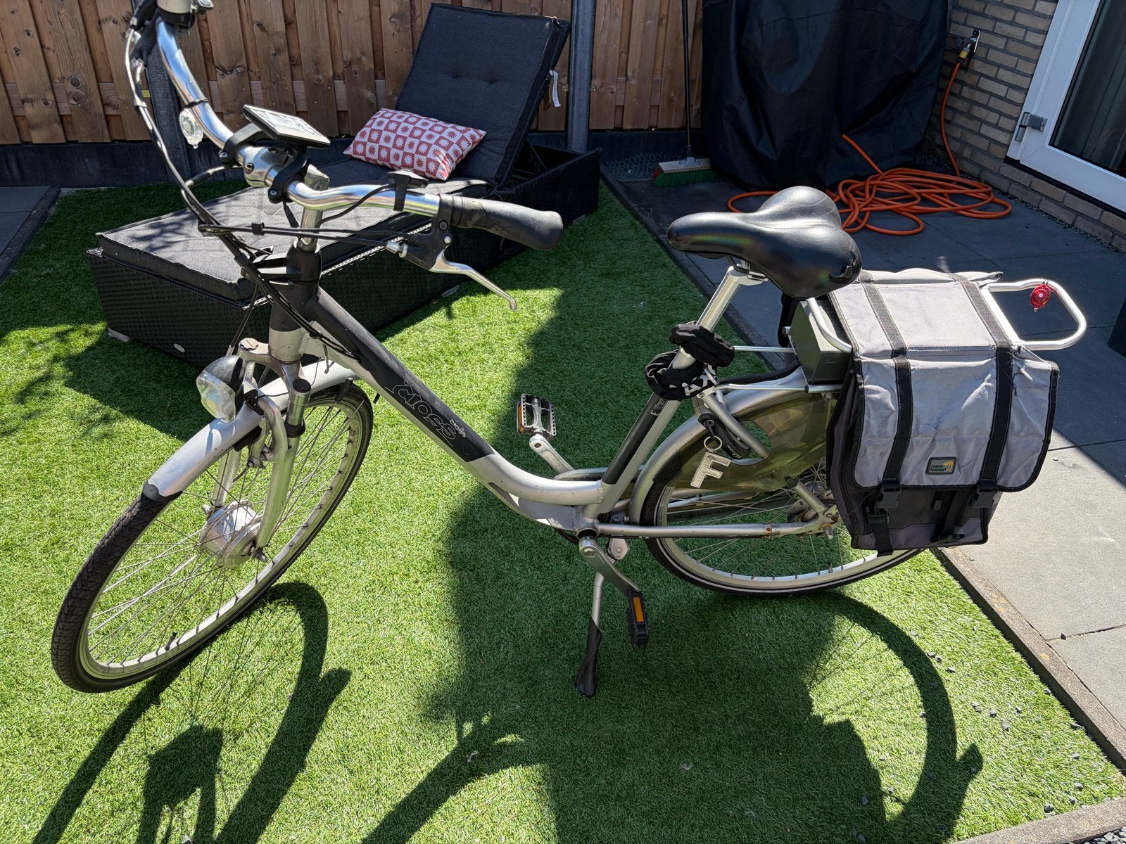 Mooie elektrische damesfiets met defect, 47 tot 51 cm, Ophalen, Gebruikt, Overige merken