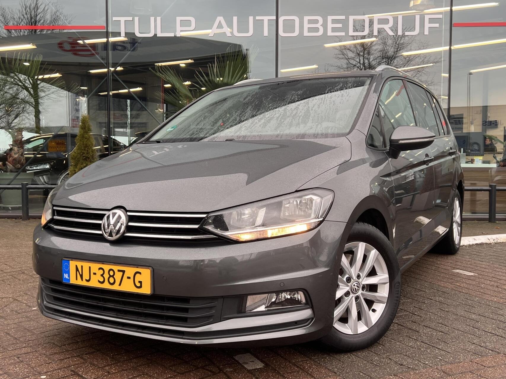 Volkswagen Touran 1.4 TSI Comfortline Massage Stoelverw NL N, Auto's, Volkswagen, Voorwielaandrijving, Stof, Gebruikt, 4 cilinders
