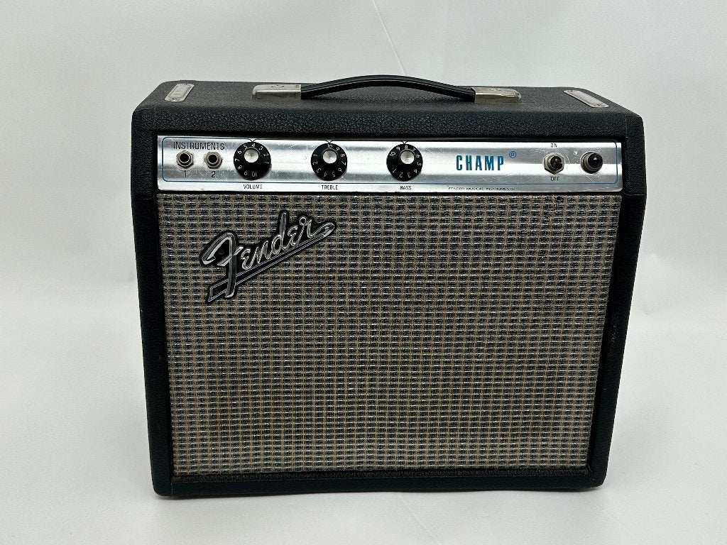 1972 Fender Champ Amp - Very Clean and its a Beast!  Amazing, Muziek en Instrumenten, Gebruikt, Minder dan 50 watt, Ophalen of Verzenden