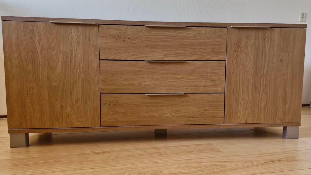 Houten dressoir, Ophalen, Strak, 150 tot 200 cm, Zo goed als nieuw