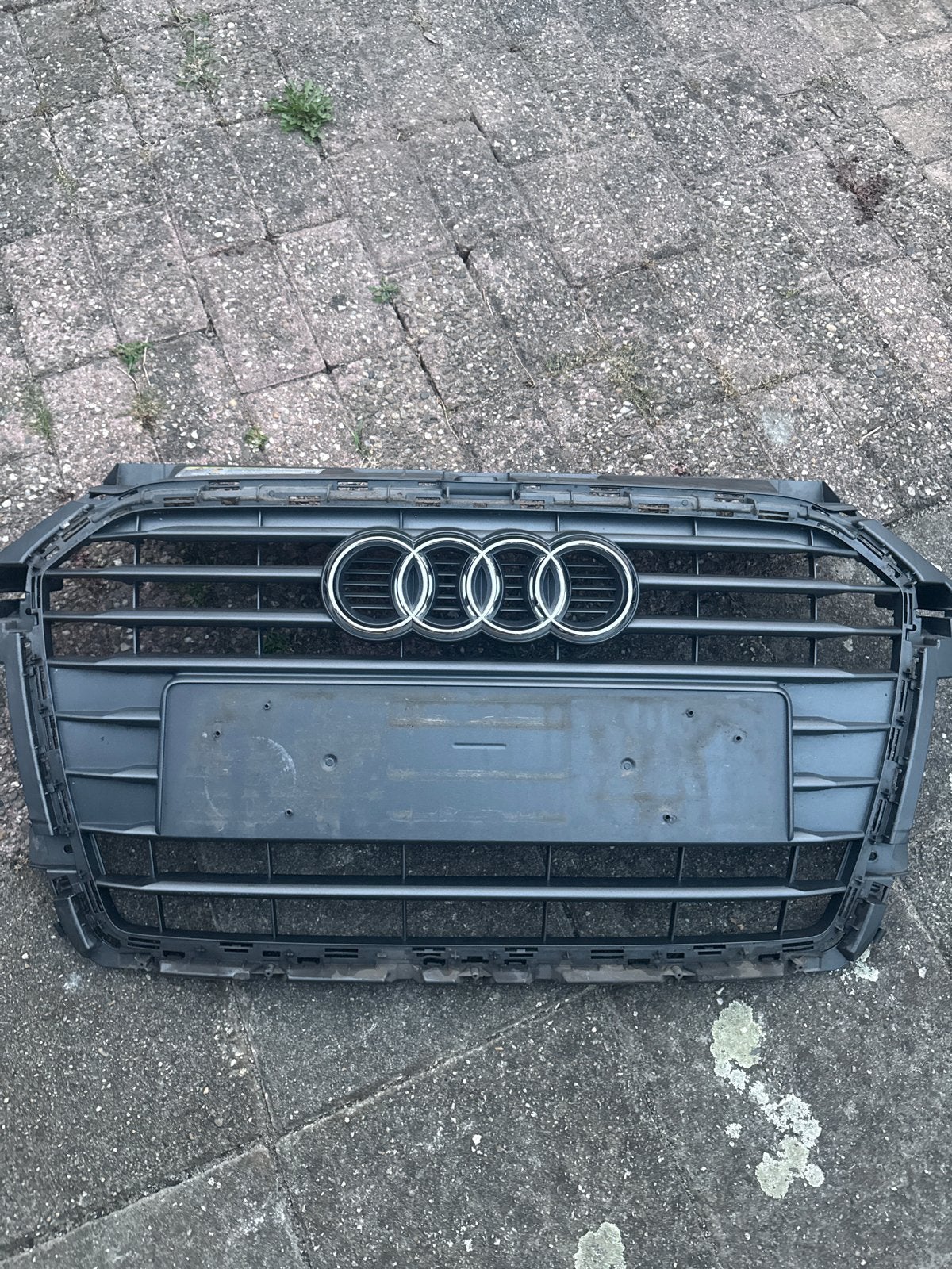 Audi A1 grille 2015, Ophalen, Gebruikt, Voor, Audi