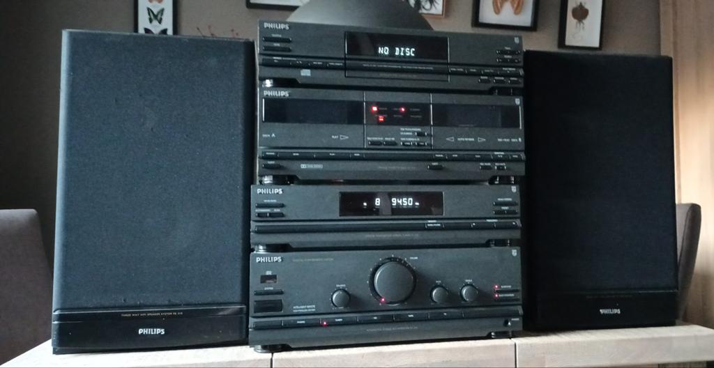 Philips 310 serie, Audio, Tv en Foto, Stereo-sets, Zo goed als nieuw, Cassettedeck, Cd-speler, Tuner of Radio, Speakers, Philips