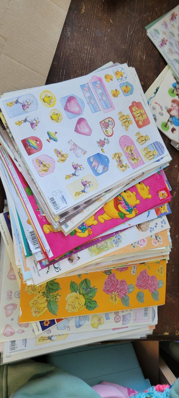 Verhuisdoos vol kaarten, knutselspullen en toebehoren, Gebruikt, Meerkleurig, Ophalen of Verzenden, Papier of Karton