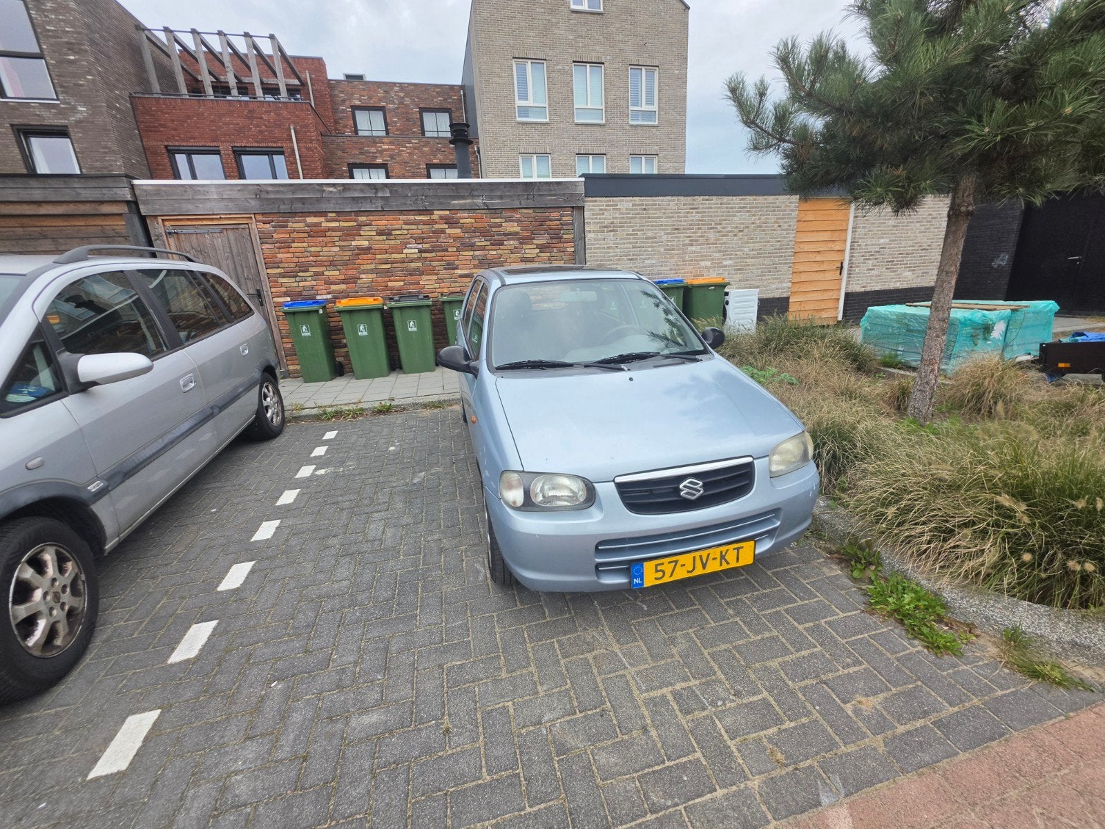 Suzuki Alto 1.1 2002 Grijs, Auto's, Voorwielaandrijving, 750 kg, 4 cilinders, 4 stoelen