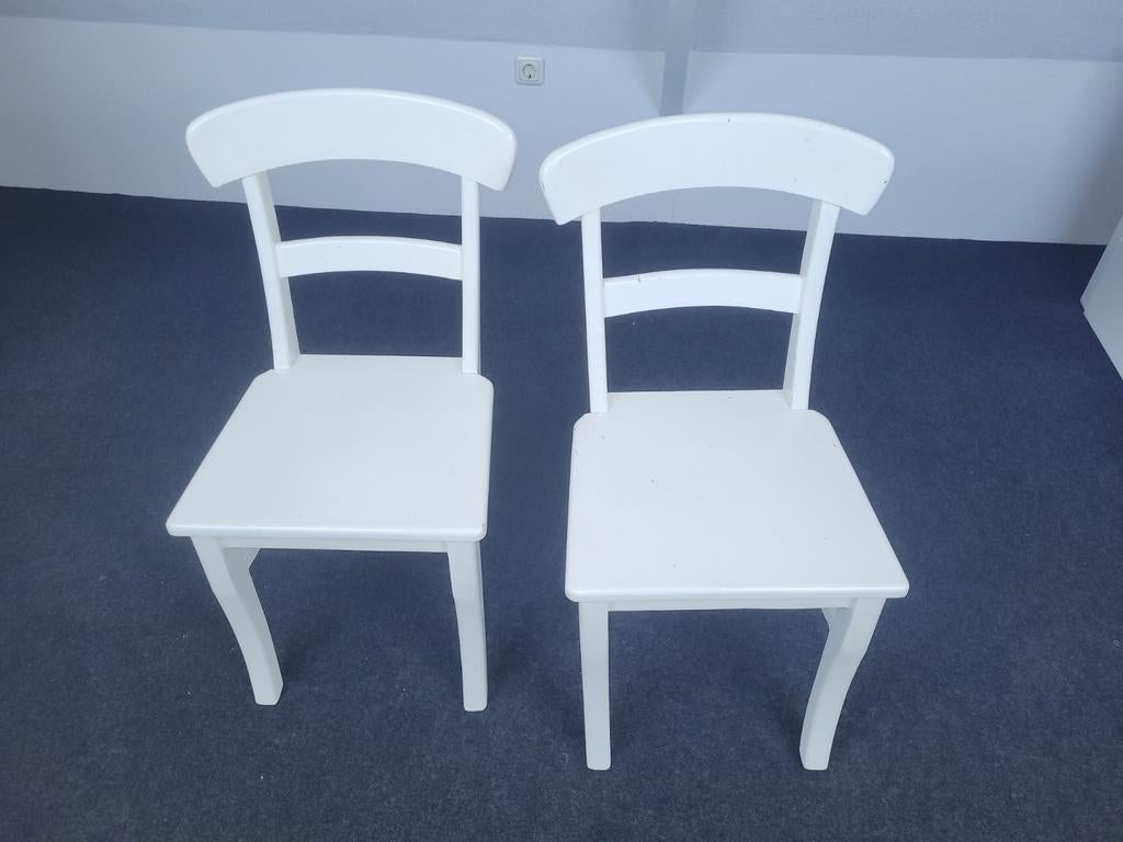 Witte houten kinderstoelen en tafel set, Huis en Inrichting, Stoelen, Gebruikt, Twee, Wit, Ophalen of Verzenden