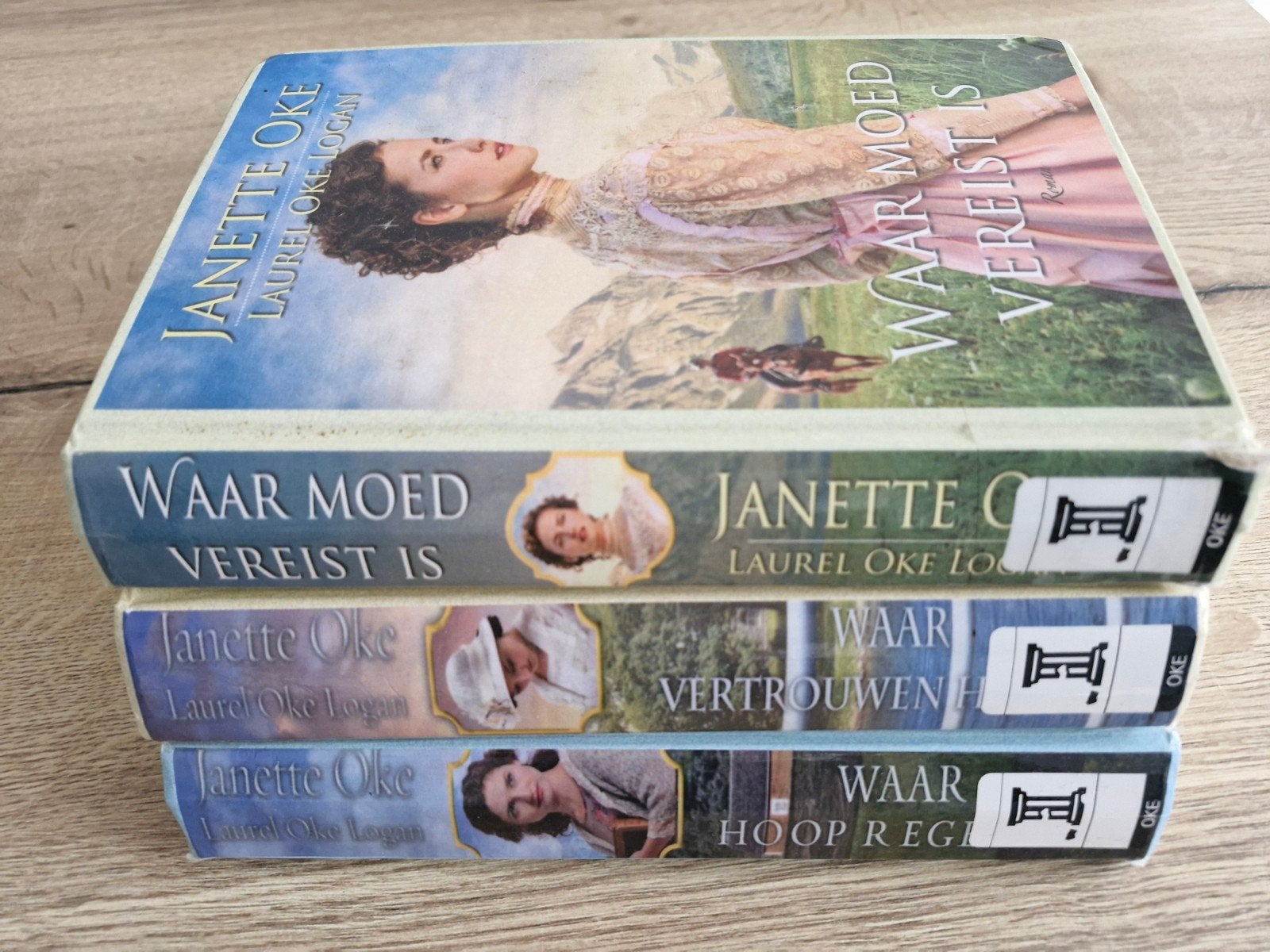 Christelijke serie Janette Oke & Laurel Oke Logan, Verzenden, Gelezen, Janette Oke, Laurel Oke Logan, Nederland
