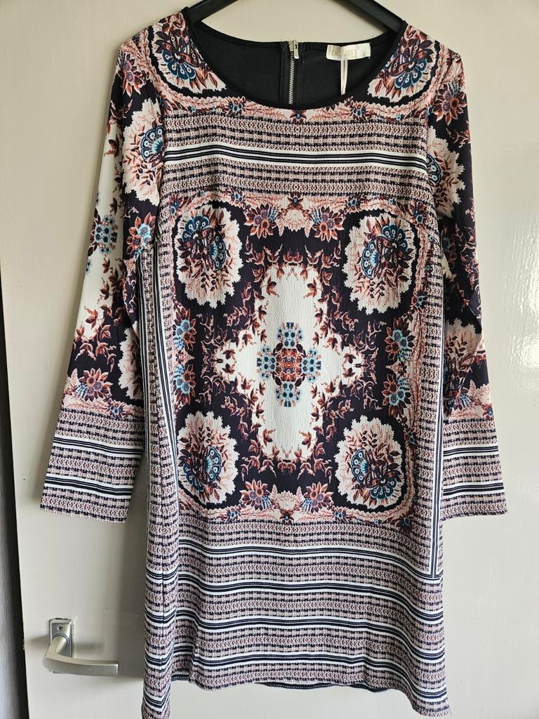 Nieuwe jurk van Exquiss's, Kleding | Dames, Exquiss's, Overige kleuren, Nieuw, Ophalen of Verzenden