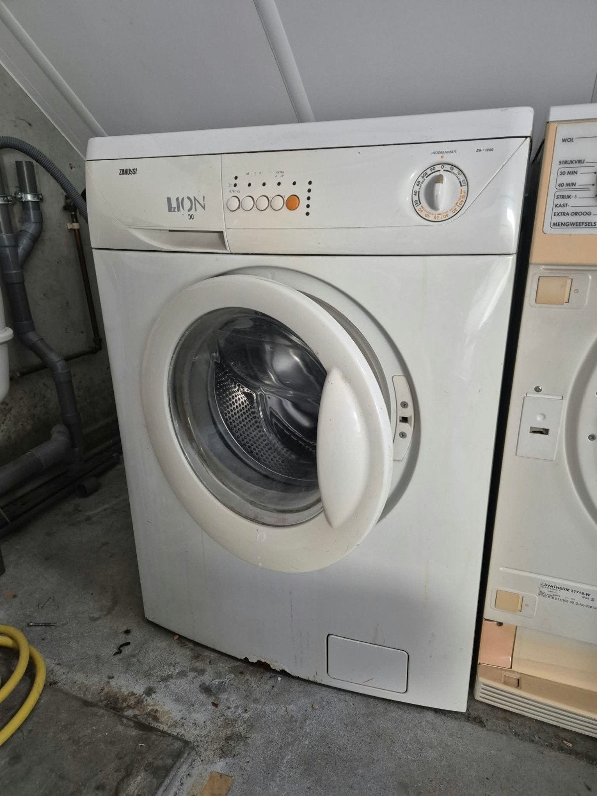 Zanussi Lion 50 Wasmachine & AEG Lavatherm 37710 Droger, Ophalen, 6 tot 8 kg, Gebruikt, Luchtafvoer