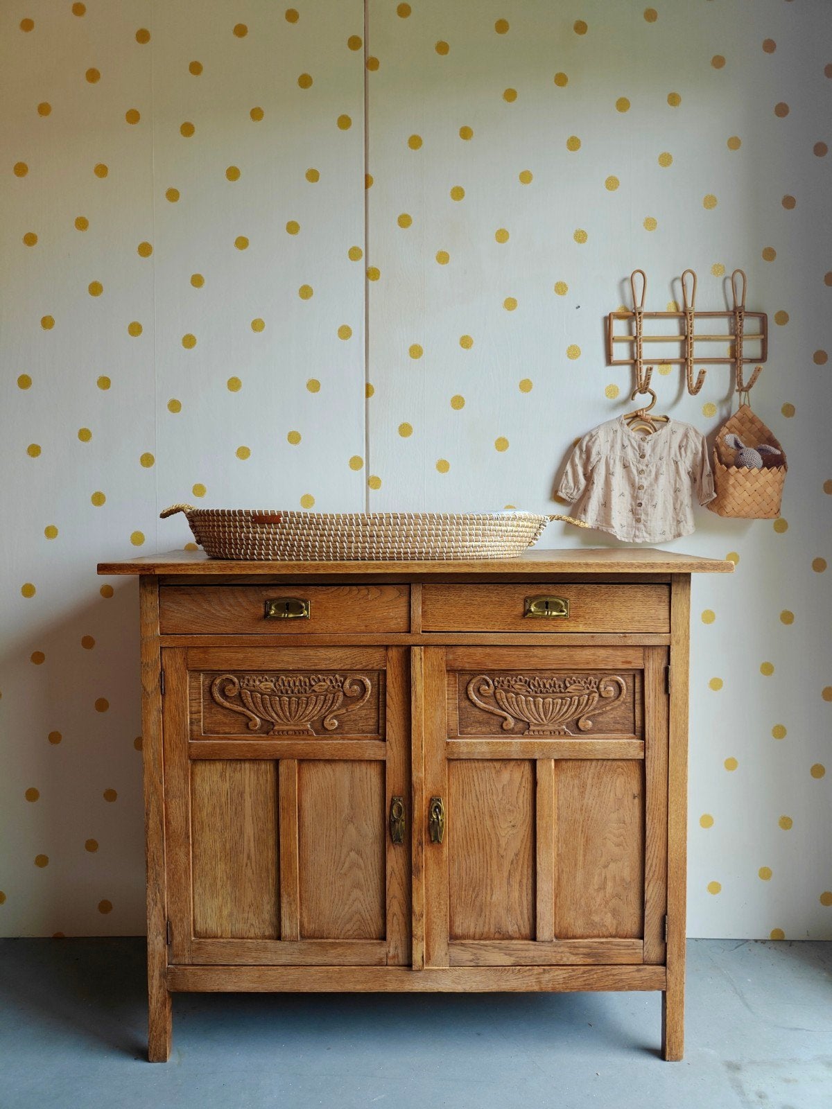Vintage dressoir / Art Deco / Antiek / massief hout, Ophalen of Verzenden, 25 tot 50 cm, Eikenhout, 100 tot 150 cm