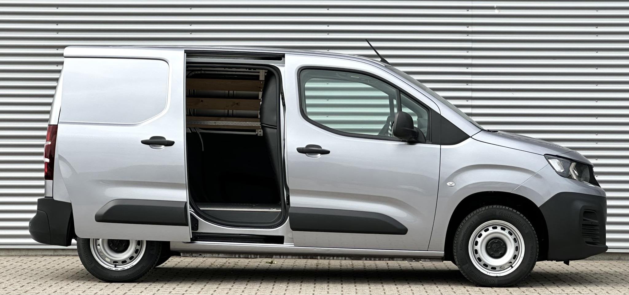 Peugeot Partner 1.5 BlueHDI Pro MARGE Airco|Navi|Cruise Berl, Voorwielaandrijving, Stof, Gebruikt, Euro 6