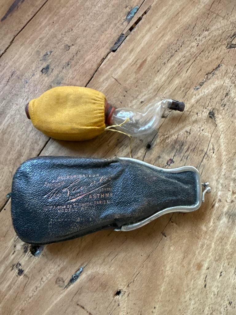Antieke Franse Astma Inhalator M.Tayac & Cie Parijs, Ophalen of Verzenden