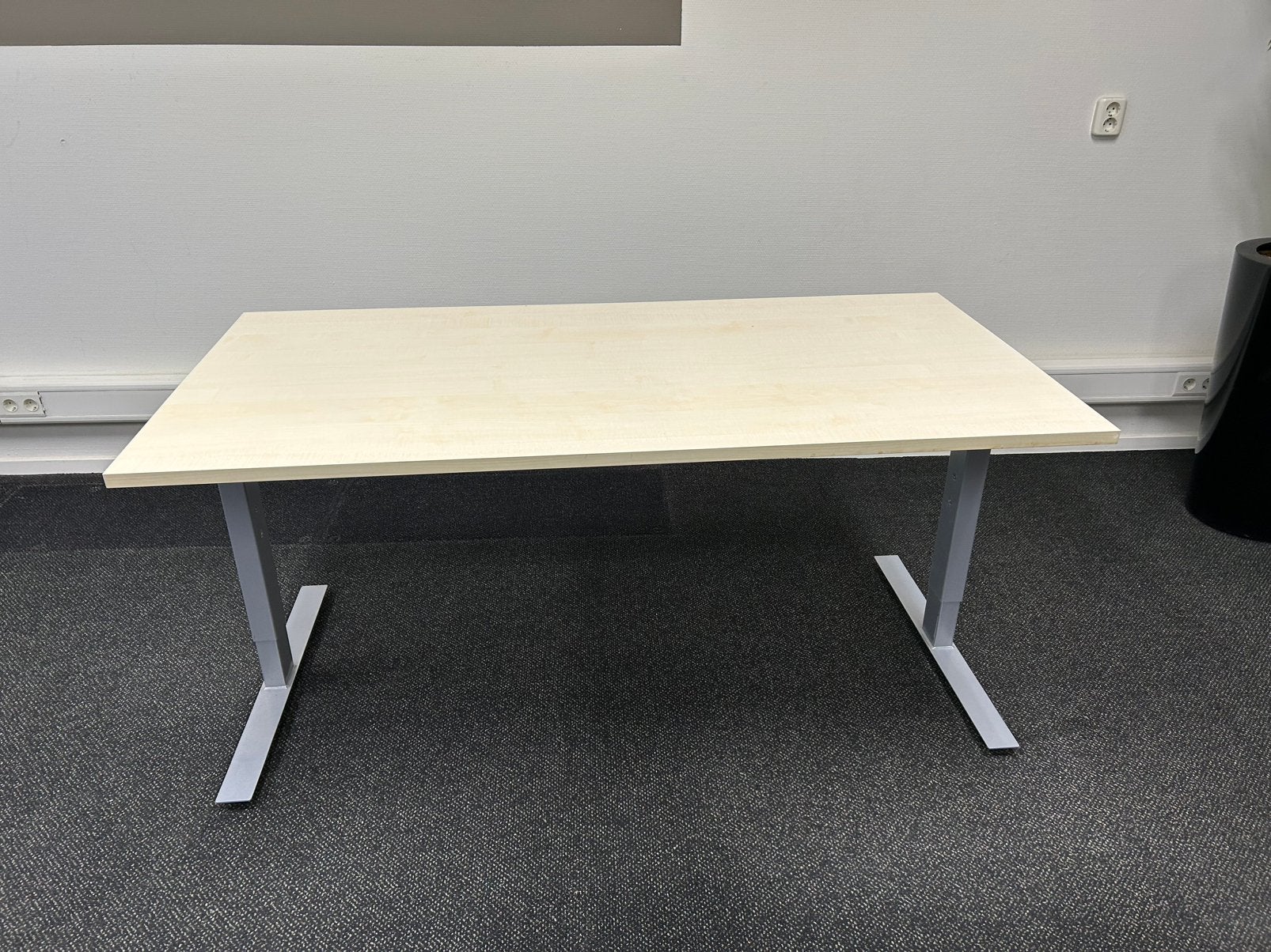 Bureau 160x80cm, Ophalen, Zo goed als nieuw