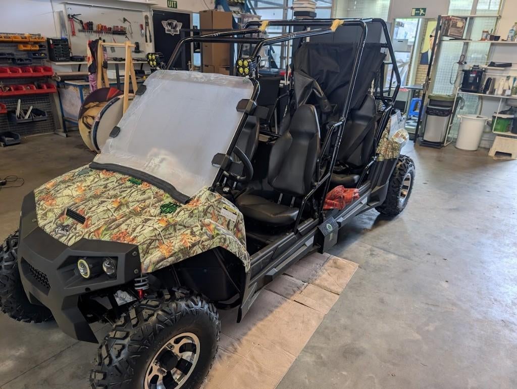 ATV, new, 4-pers,300cc, camouflage uitv, schijfrem, el.start, Motoren, 300 cc, 1 cilinder, 12 t/m 35 kW