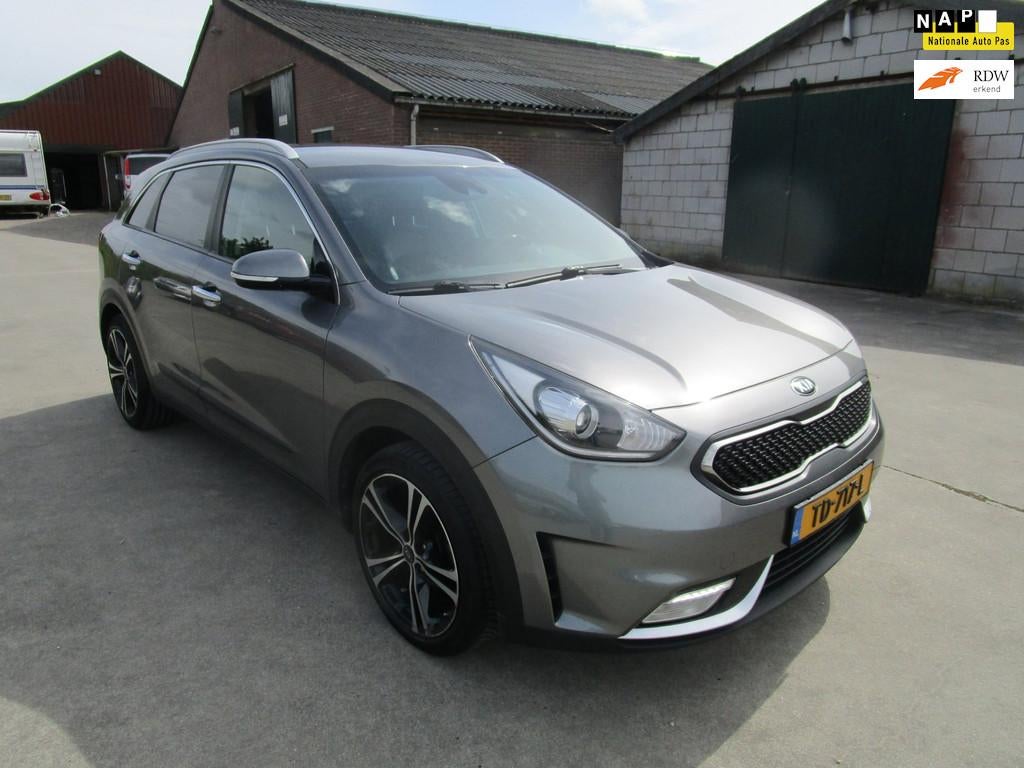 Kia Niro 1.6 GDi PHEV DynamicLine cam clima lm leer mooi, Gebruikt, Euro 6, Leder en Stof, Origineel Nederlands