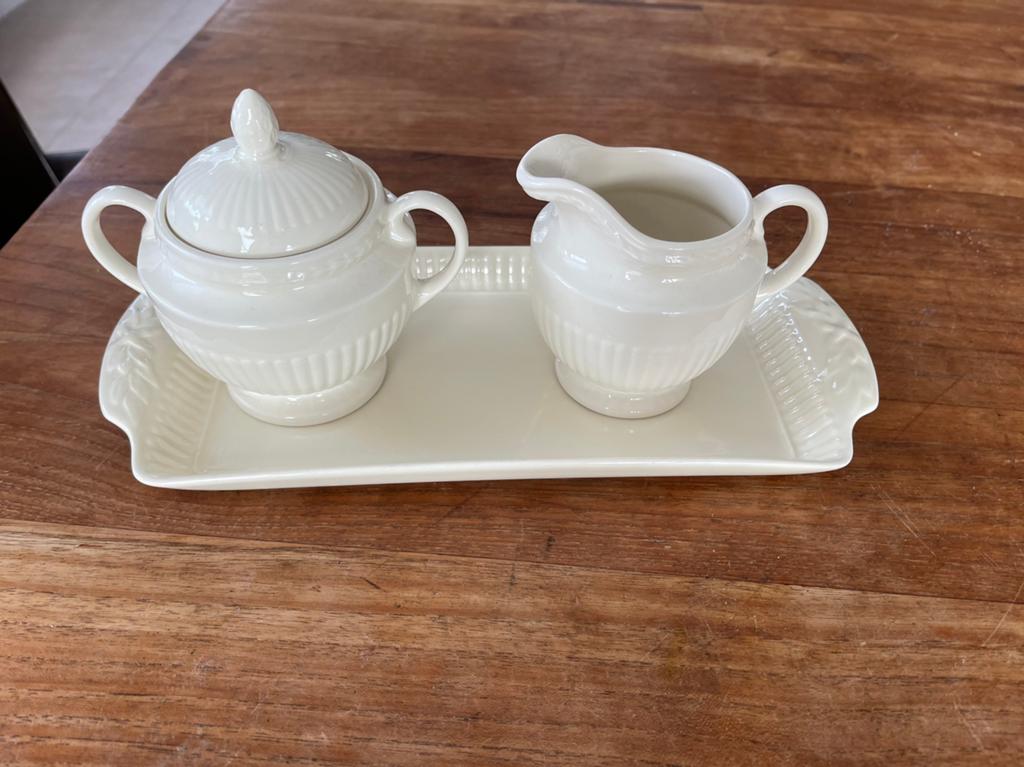 Wedgwood edme suikerpot melkkan en schaal, Overige typen, Ophalen of Verzenden, Zo goed als nieuw, Wedgwood