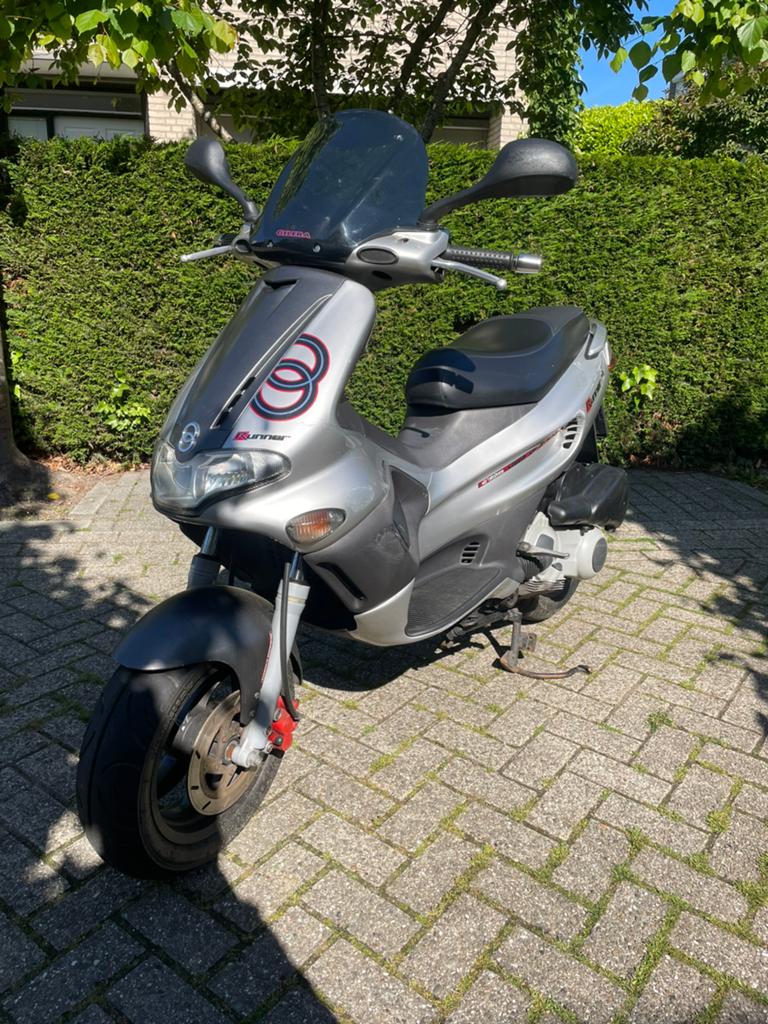 Gilera runner 125 4t nl kenteken a1, Ophalen, Zo goed als nieuw