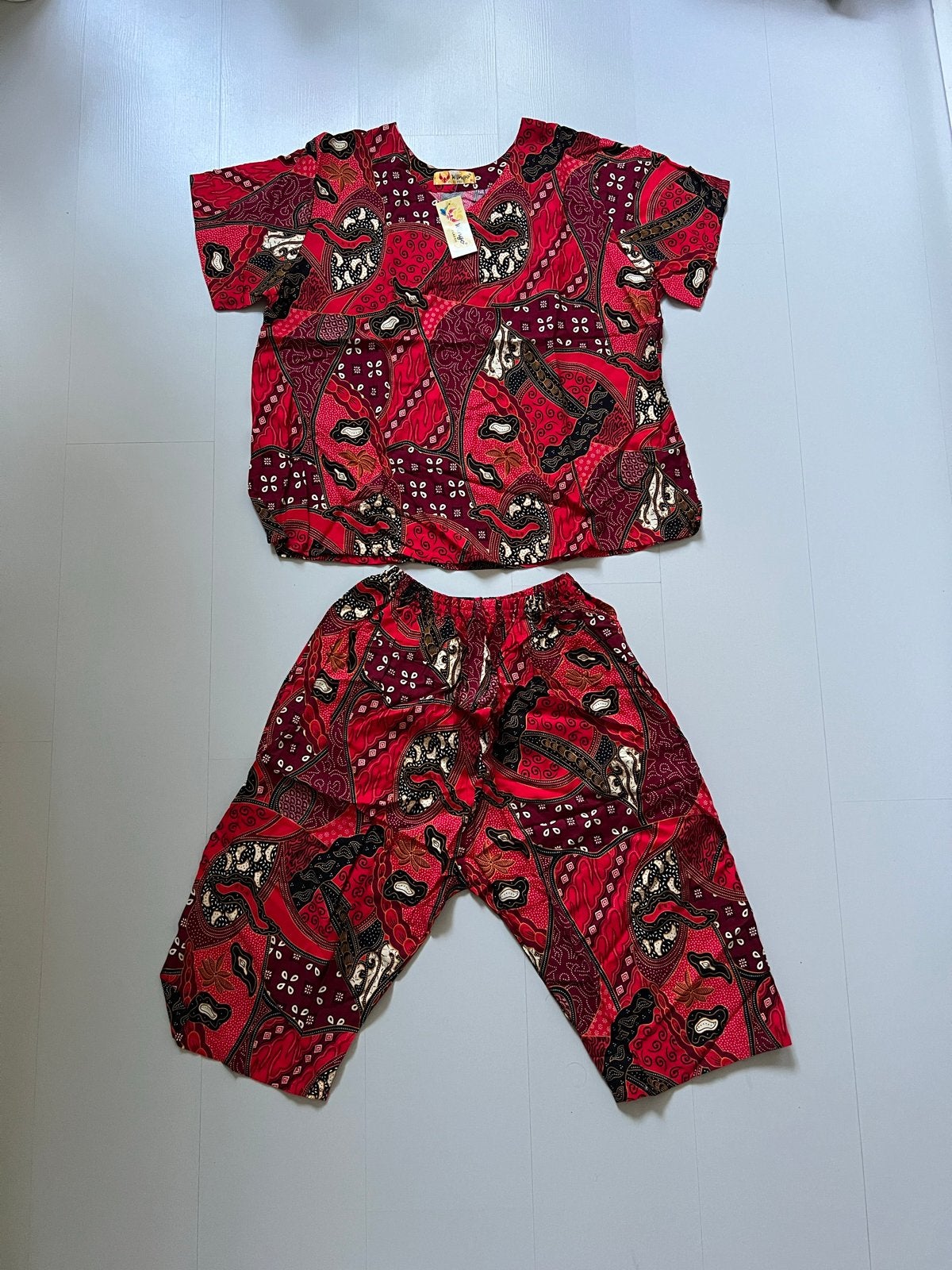 Indonesische Batik Pyjama Set - One Size (Officieel XL), Ophalen of Verzenden, Nieuw