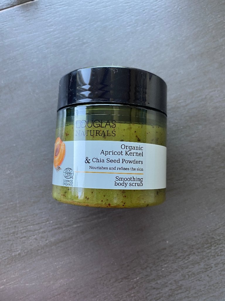 Organic Apricot Kernel bodyscrub, NIEUW, Ophalen of Verzenden, Nieuw, Overige typen