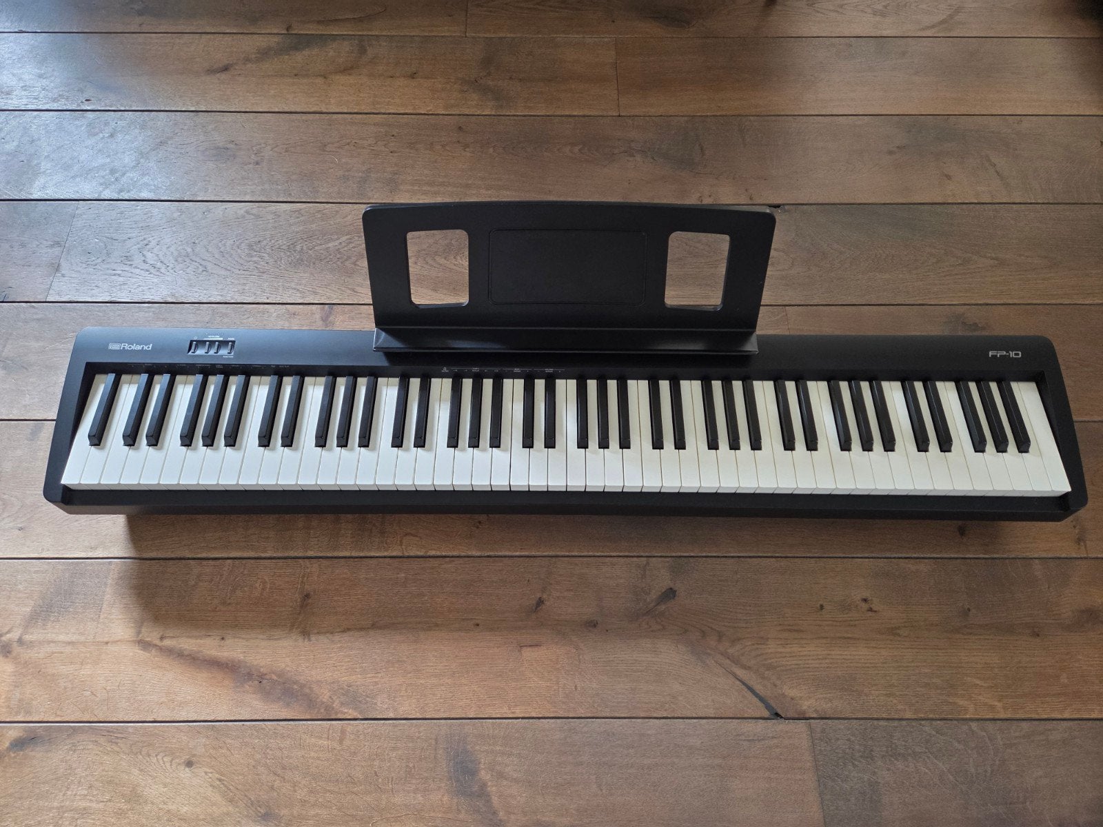 Roland FP-10 Digitale Piano - Compact en Krachtig, Muziek en Instrumenten, Piano's, Zo goed als nieuw, Piano, Zwart, Digitaal