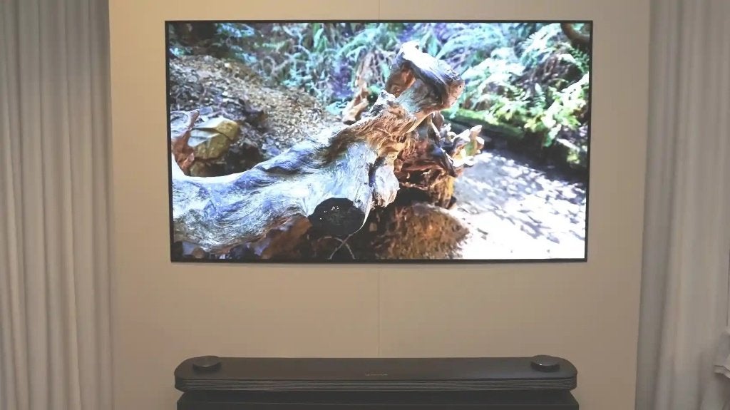WALLPAPER SIGNATURE W8 4K HDR TV(dunste in de wereld), Ophalen, Zo goed als nieuw, 100 cm of meer, 4k (UHD)